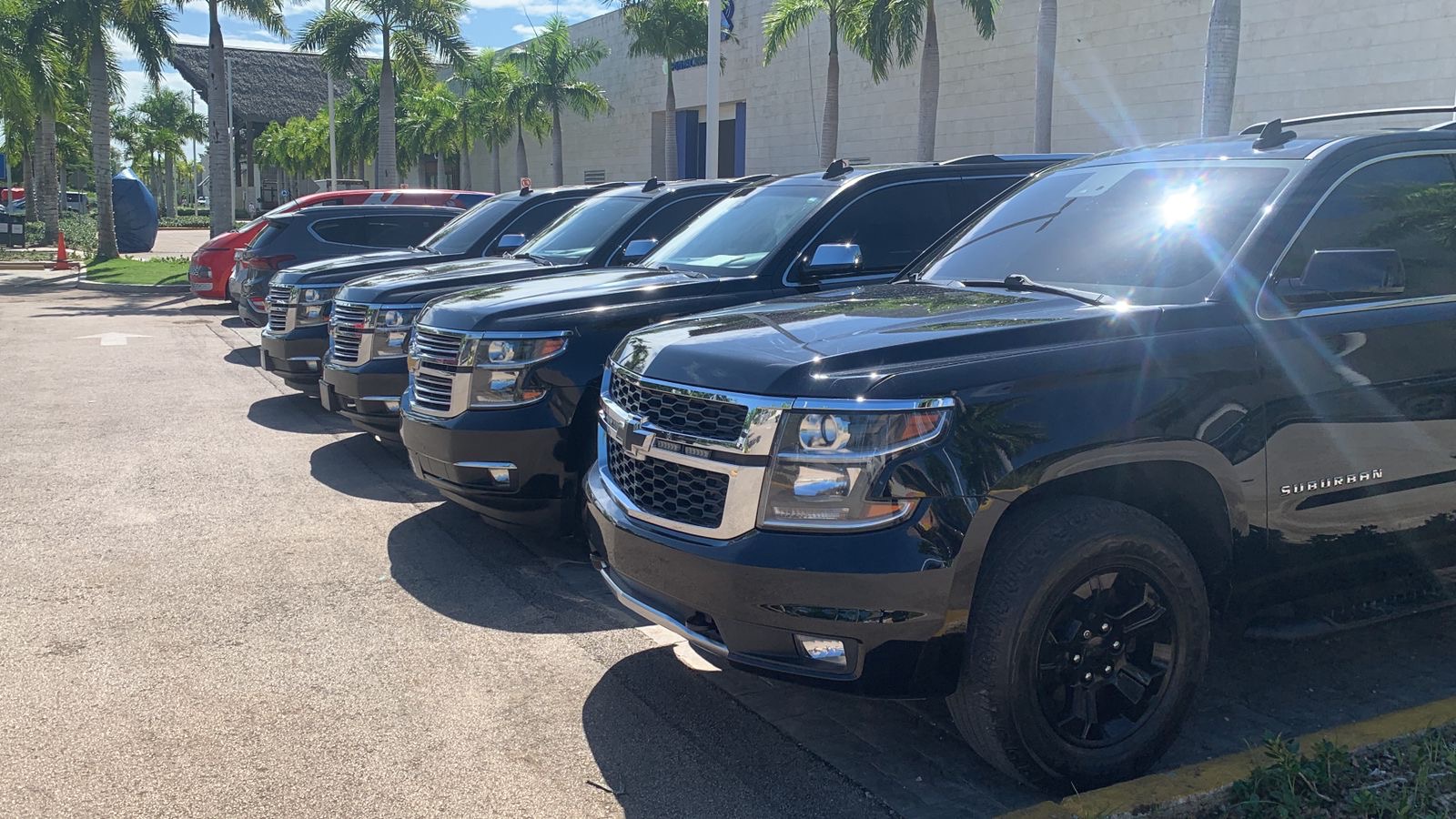 PUJ AIRPORT (VIP SUBURBAN) ↔ CAP CANA / CABEZA DE TORO / BAVARO UVERO ALTO HOTELS AREA (From $60).